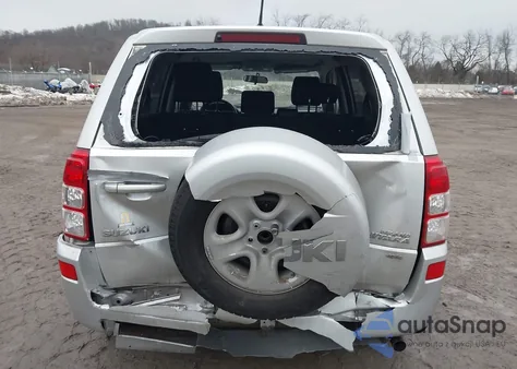 2011 Suzuki Grand Vitara Premium/Premium W/Alloy Wheels z USA, uszkodzony, nr VIN JS3TD0D22B4102989